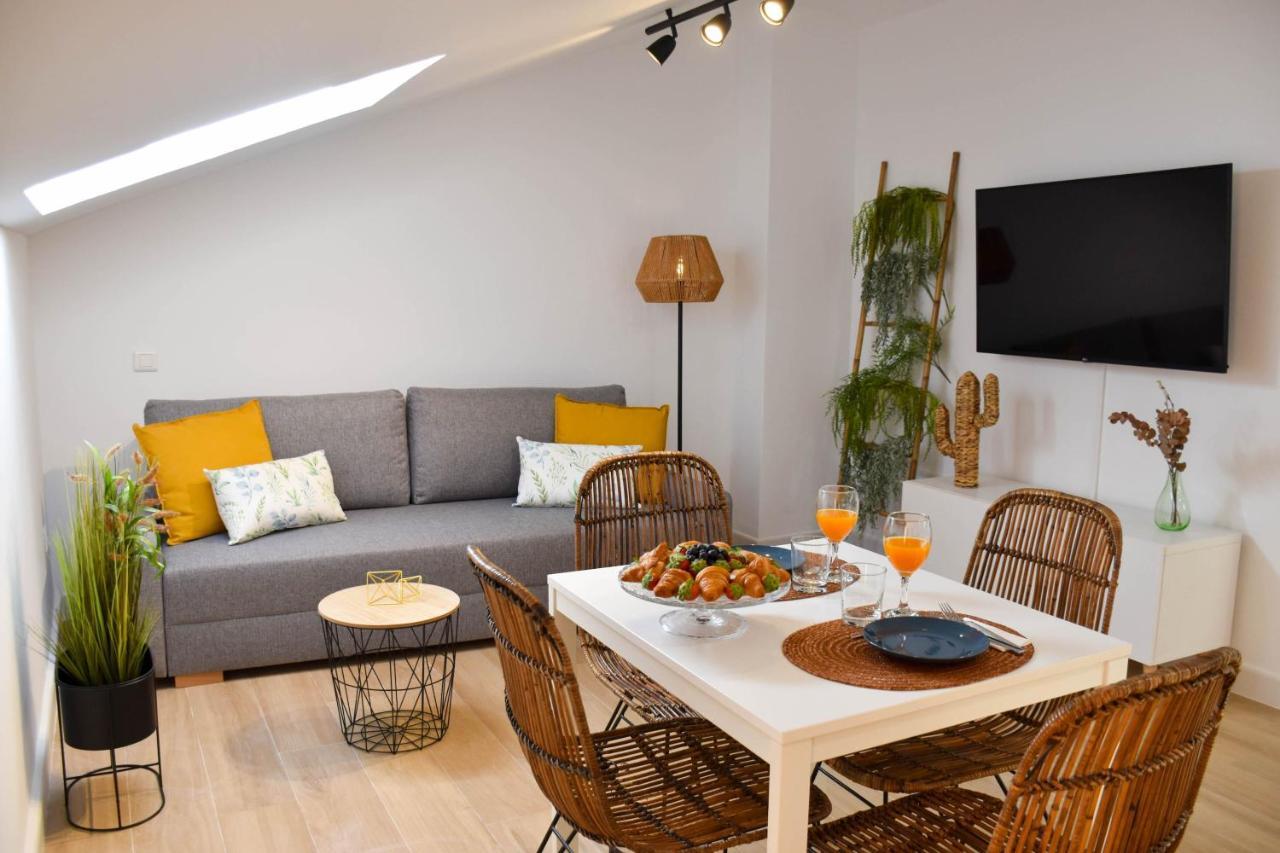 Holidays2Malaga Trinidad Renovated 1 Bedroom Penthouse Close To City Center ภายนอก รูปภาพ